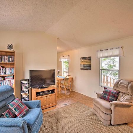 Bright Pensacola Home With Backyard - Pets Welcome! 外观 照片