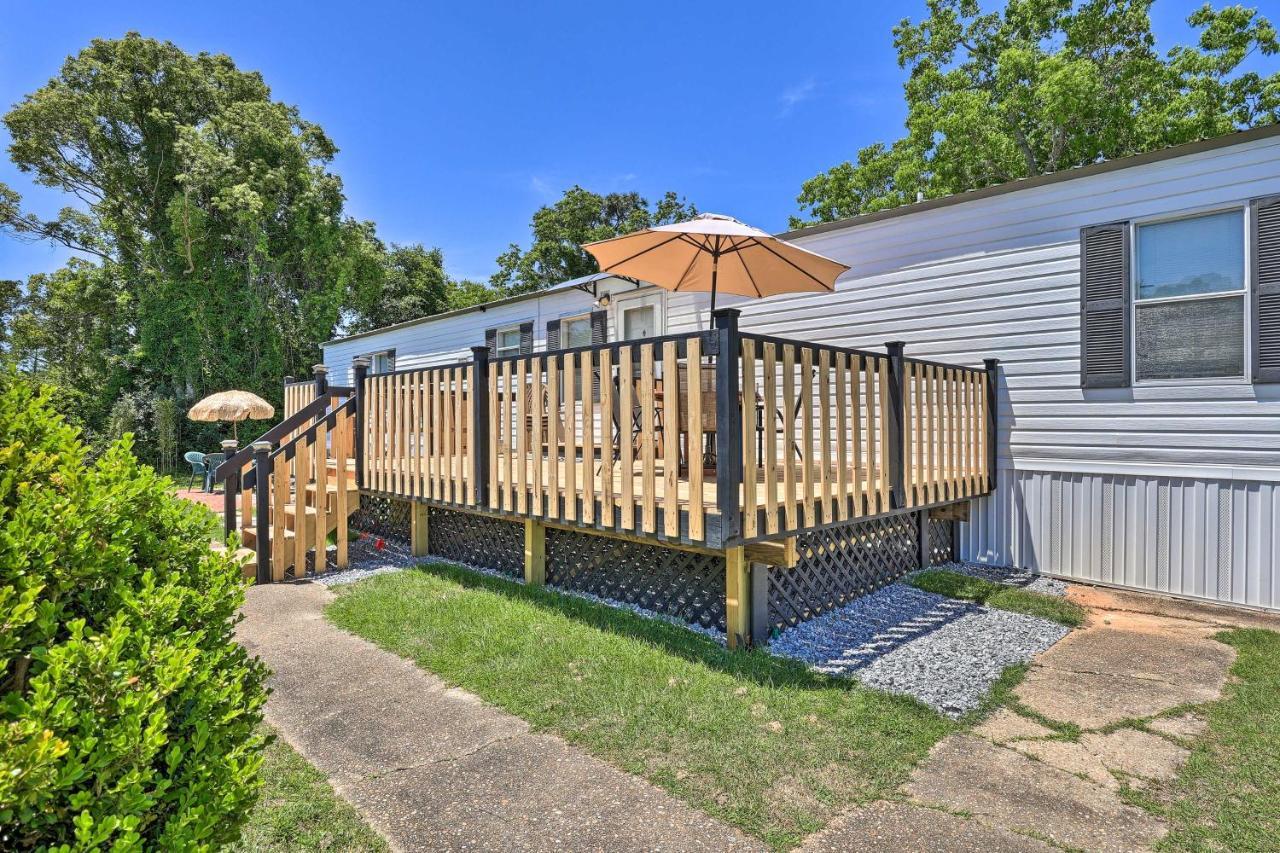 Bright Pensacola Home With Backyard - Pets Welcome! 外观 照片